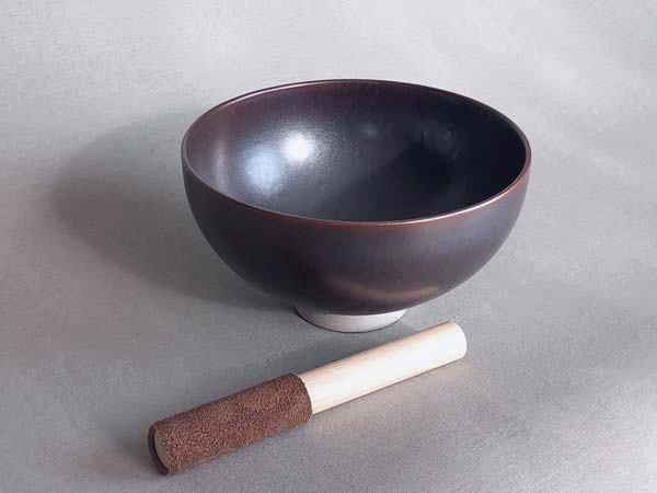 ceramic singing bowl with mallet